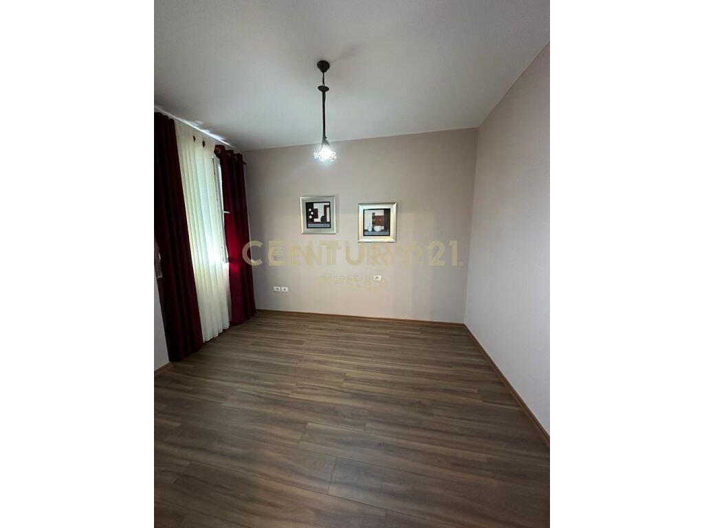 AFFITTASI APPARTAMENTO 2+1+2 IN AFFITTO, VILLE TEDESCHE, TIRANA!