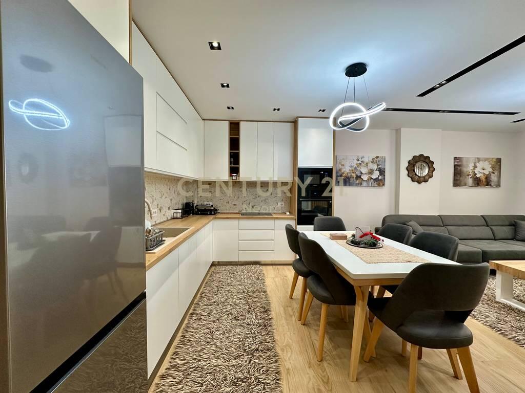RENT, APARTMENT 1+1 + PARKING SPACE!