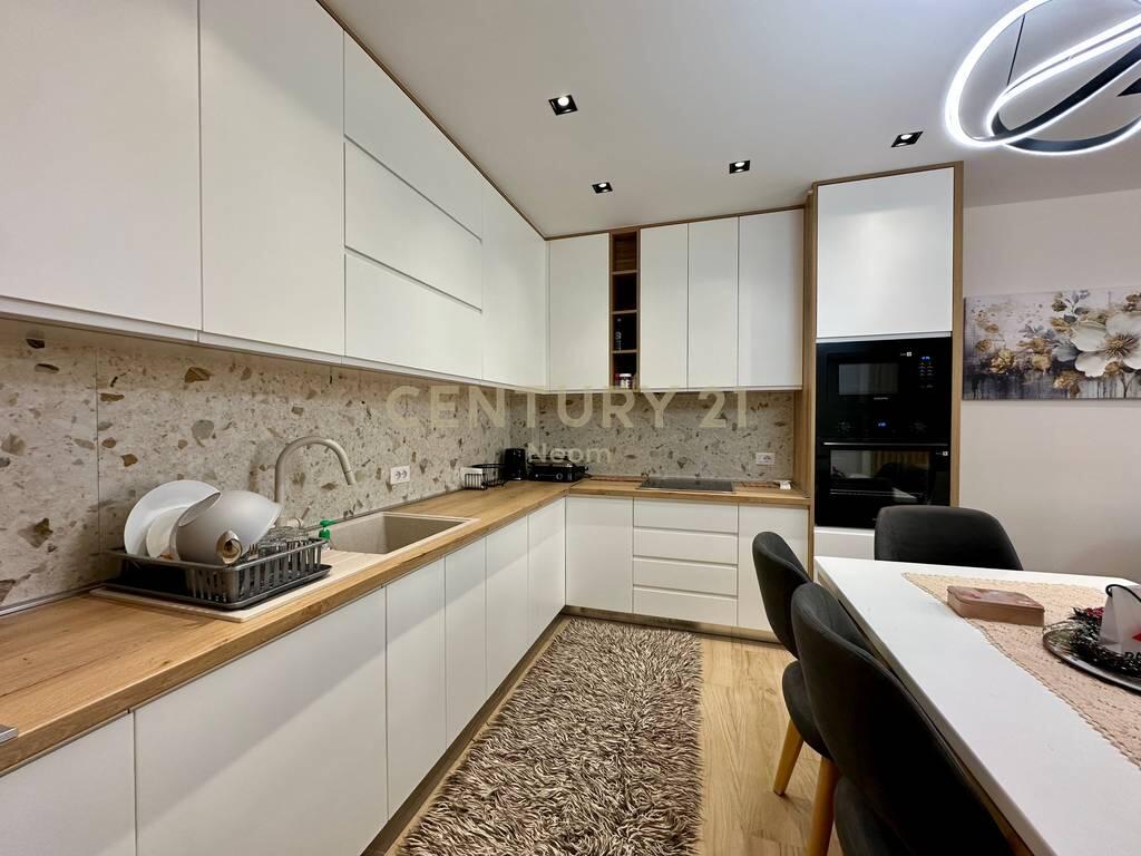 RENT, APARTMENT 1+1 + PARKING SPACE!