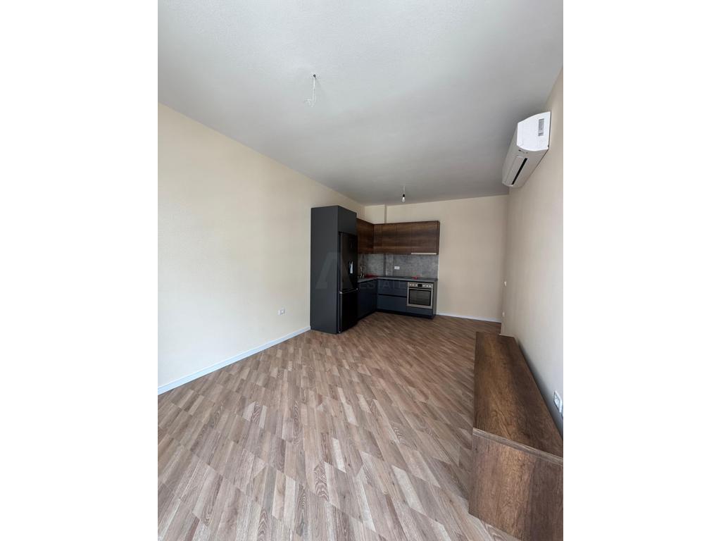 📢Apartment for Rent in the "Univers City" Complex!