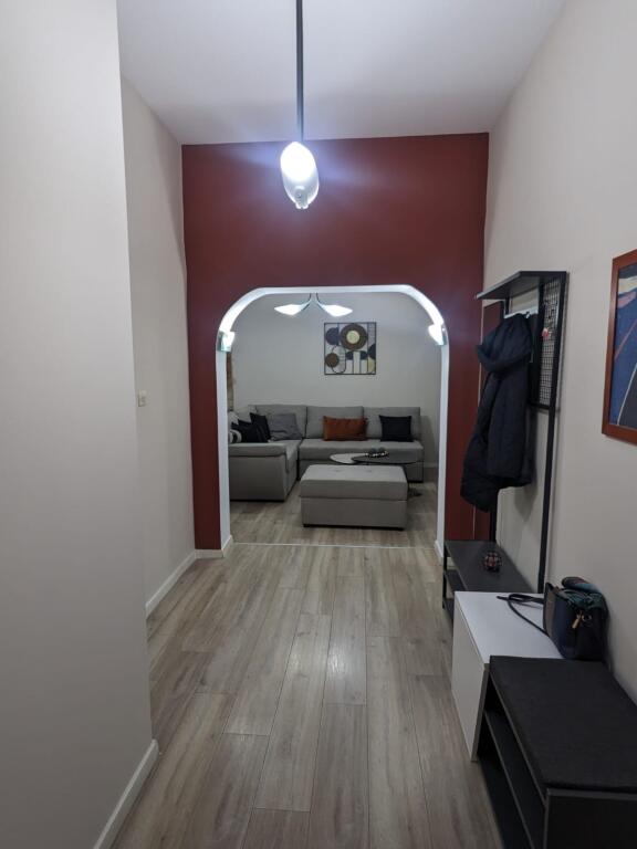 For rent 2+1 OPPOSITE THE COURT Blv Bajram Curri 600 thousand leke