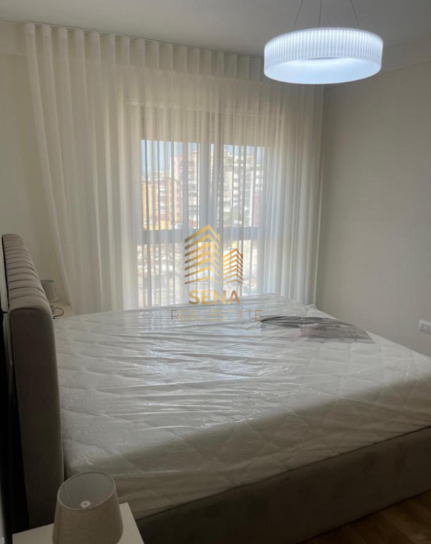 Qira, Apartament 1+1+blk, Pazari i Ri, 650 Euro/muaj