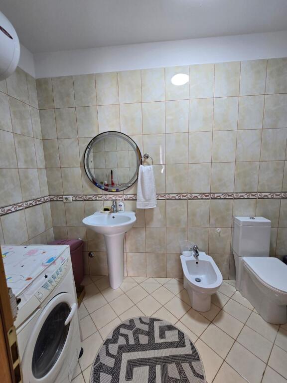 Appartamento 2+1+2 bagni a 5 Maji
