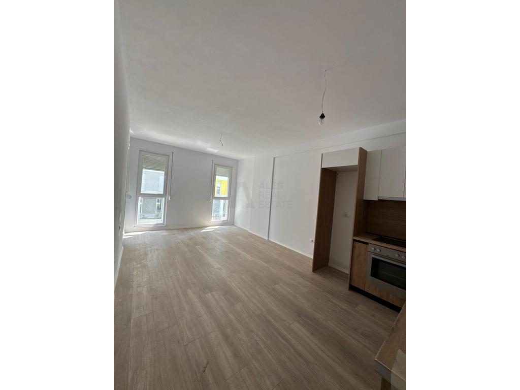 Apartment 2+1+Parking for rent at Univers City!