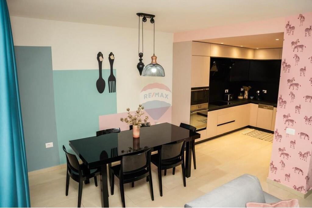 APARTMENT 1+1+PARKING SPACE IN CENTER-NEW BAZAAR