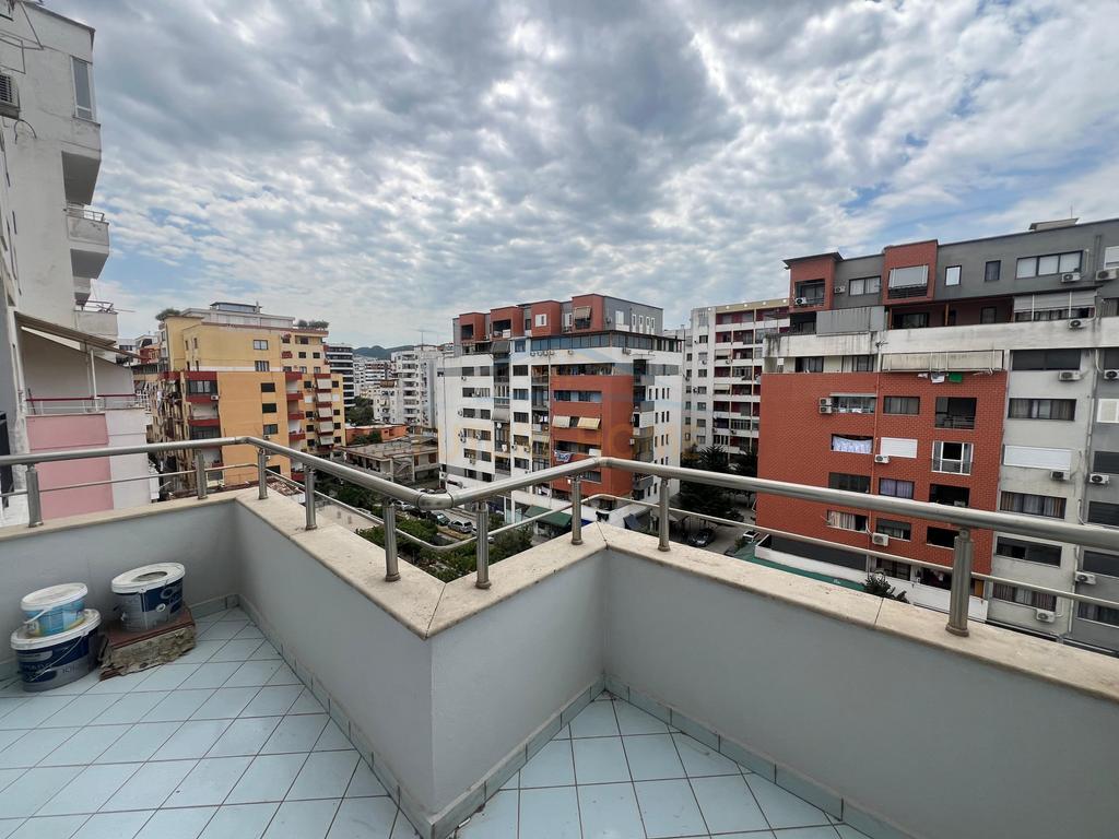 In vendita, Appartamento 2+1, Nuovo Anello, Tirana.