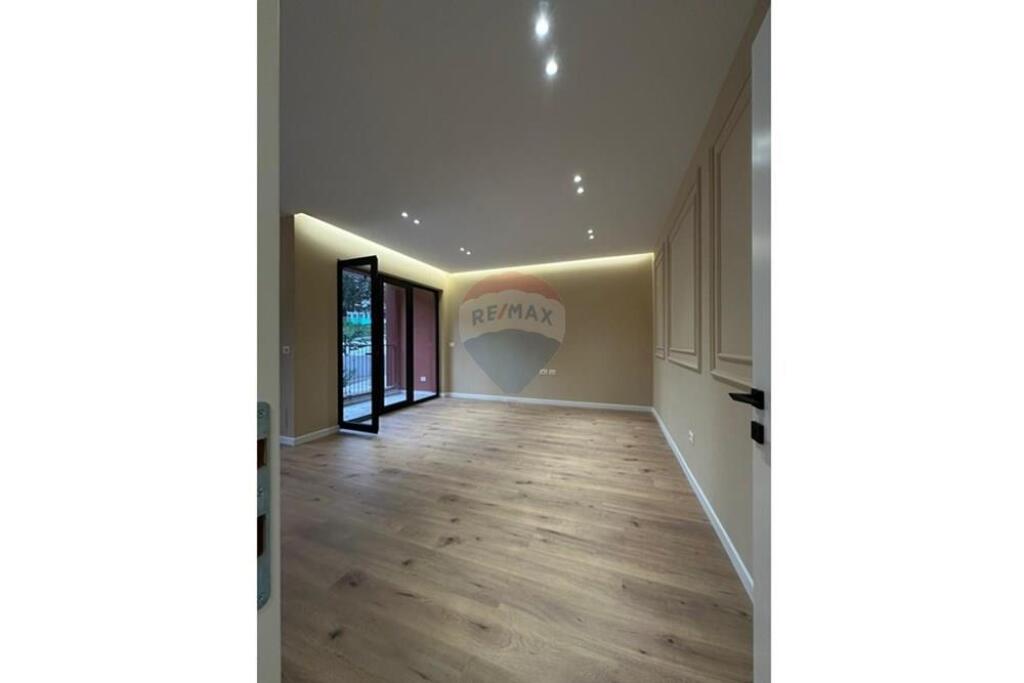 APPARTAMENTO 2+1+2 IN VENDITA KODRA E DIELLIT 1, ID: 530391021-69