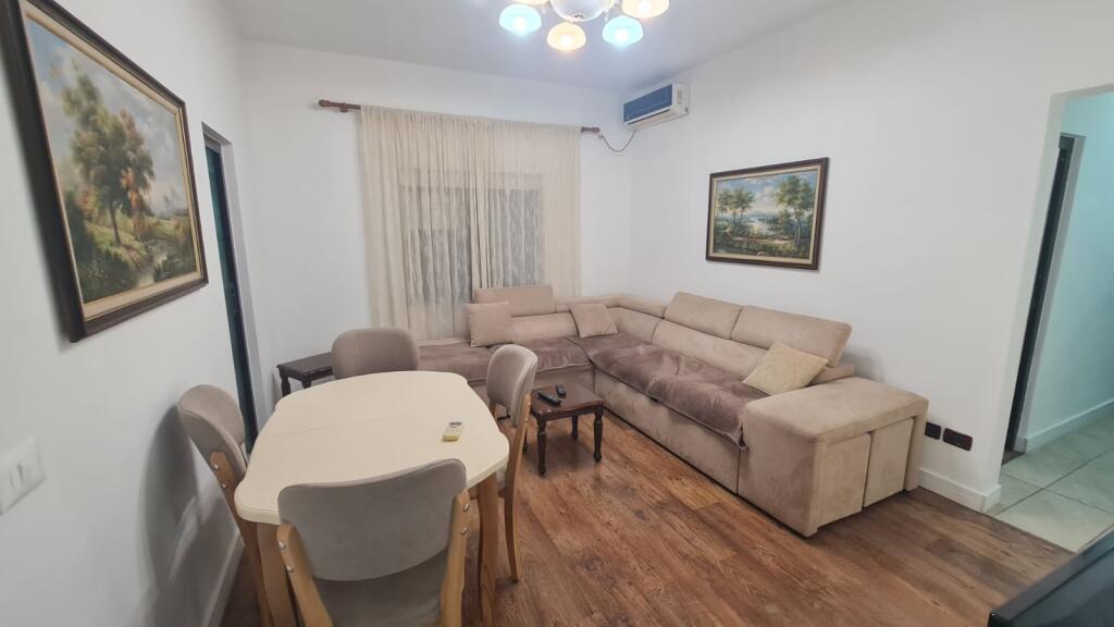 For rent 2+1, 2nd floor in a private villa, near police station 3, Mine Peza street.