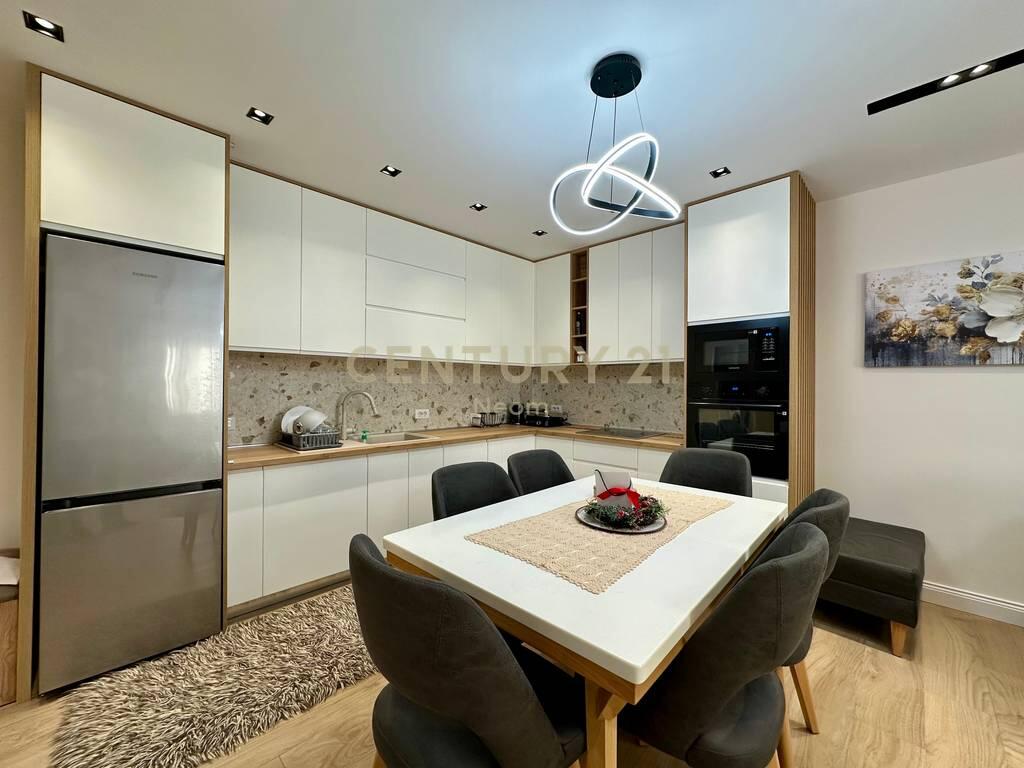 RENT, APARTMENT 1+1 + PARKING SPACE!