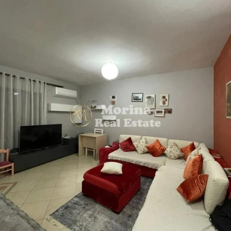 Qera, Apartament 2+1+2+parkim , Yzberisht , 600 euro/muaj