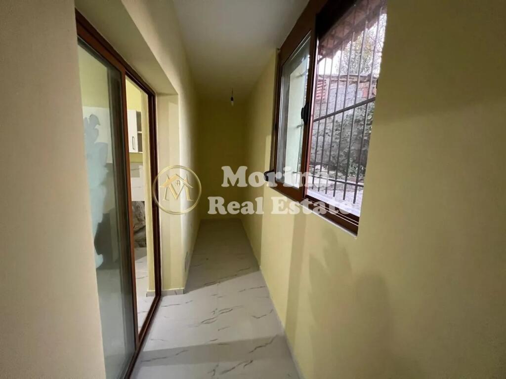 Villa privata su 2 piani in affitto, “Ali Demi” 1500Euro/Mese