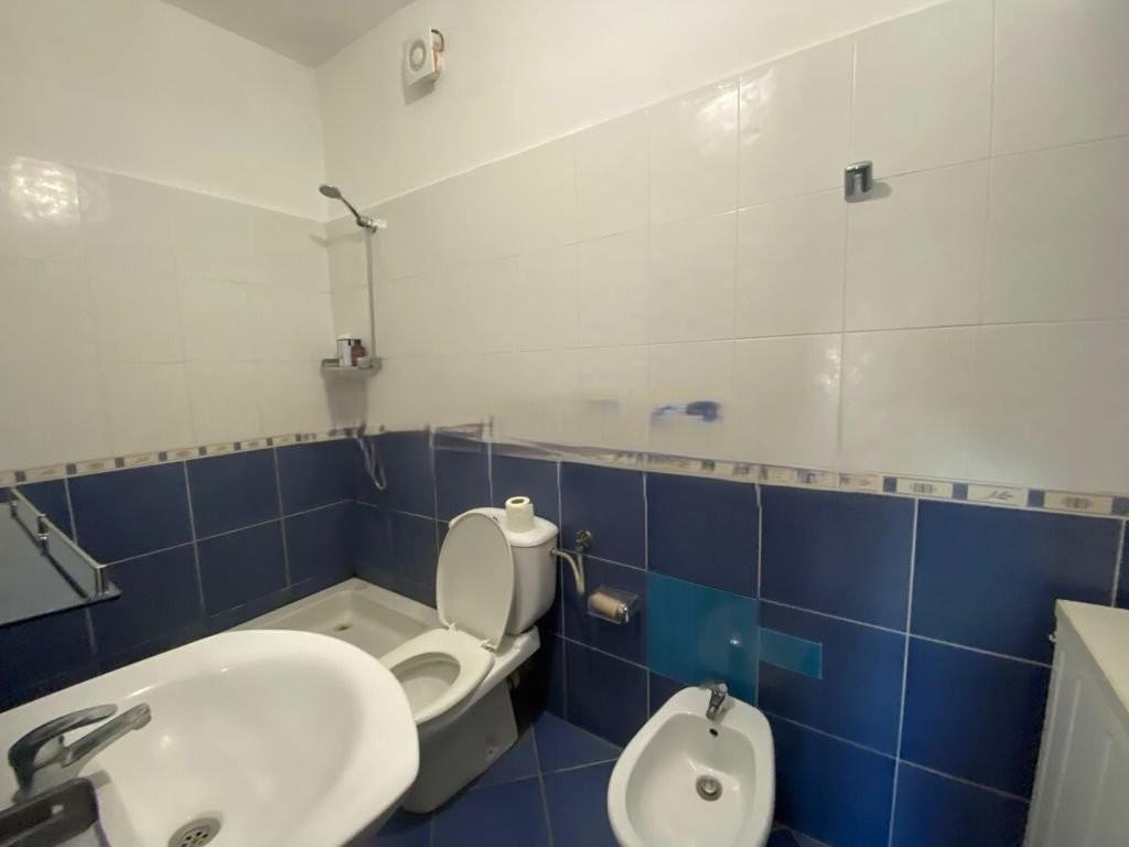 APARTAMENT 2+1 ME QIRA NE ASTIR 450 € /Muaj
