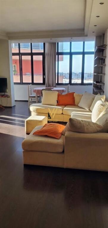 JEPET APARTAMENT 2+1+BLK ME QIRA TEK QENDRA KRISTAL, KOMUNA E PARISIT 650 EURO