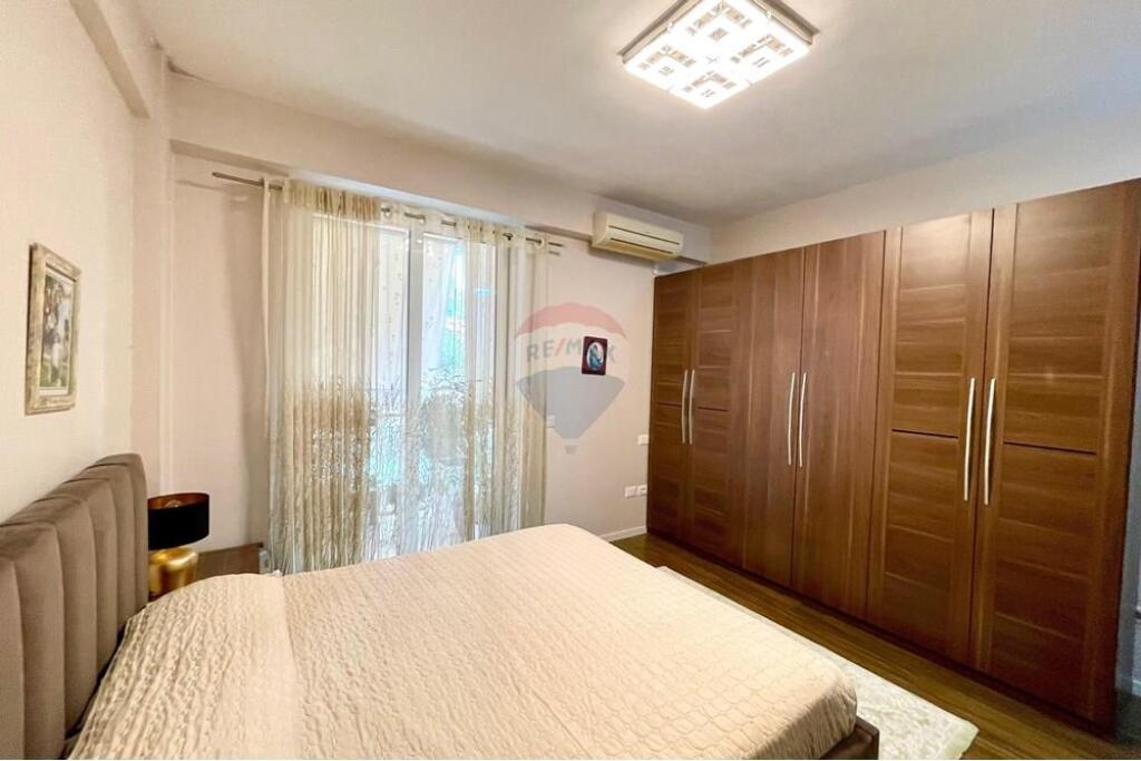 APPARTAMENTO 2+1+2 IN AFFITTO AL LAGO