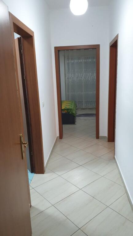 AFFITTASI 2+1+1 FRESKU  45.000 LEKE