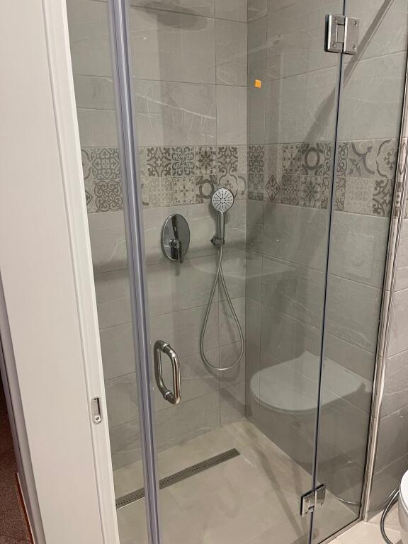 🌊 Apartment 1+1 for Rent – Kavaja Rock (near Adriatik 2)