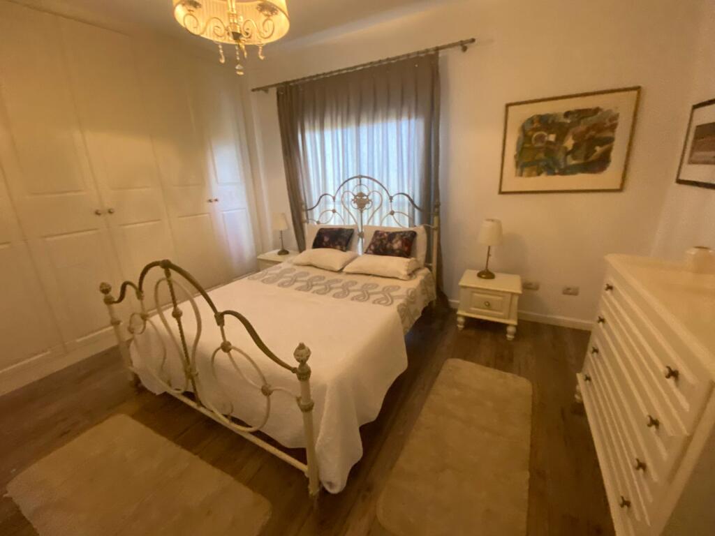 Affittasi 2+1 lago asciutto 700 eu arredato