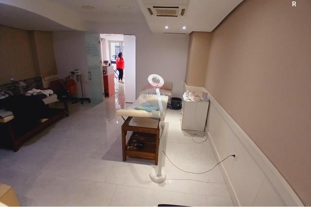 Shop - For Rent - Rrapo Hekali Street, Tirana