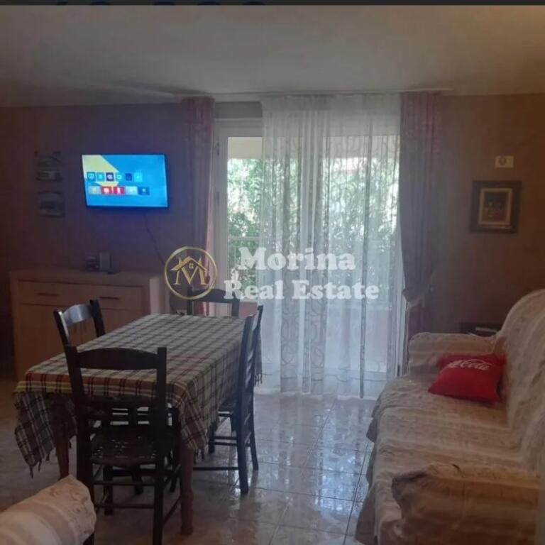 Rent, Private entrance 2+1, Kristal Center, 600 Euro/Month