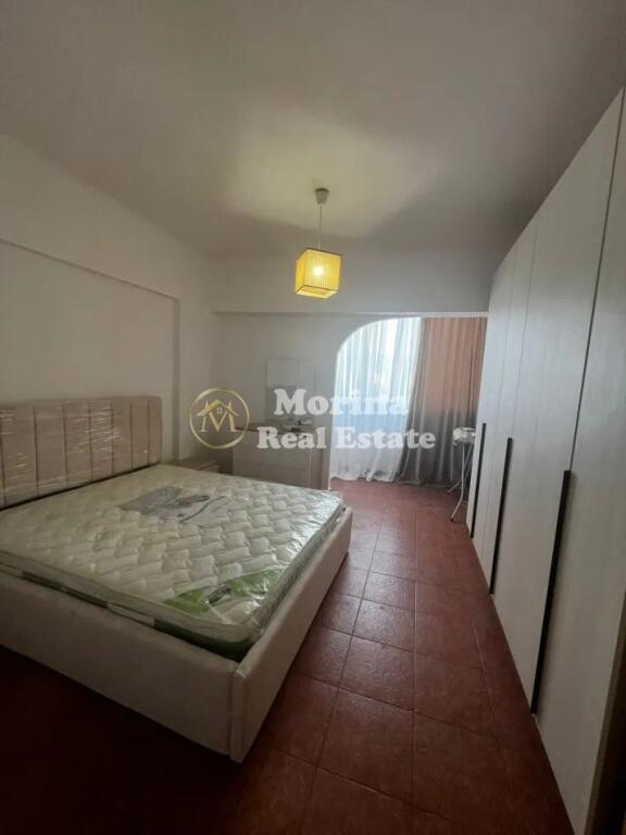 Affitto, Appartamento 2+1, Comune di Parigi, 650 Euro/Mese