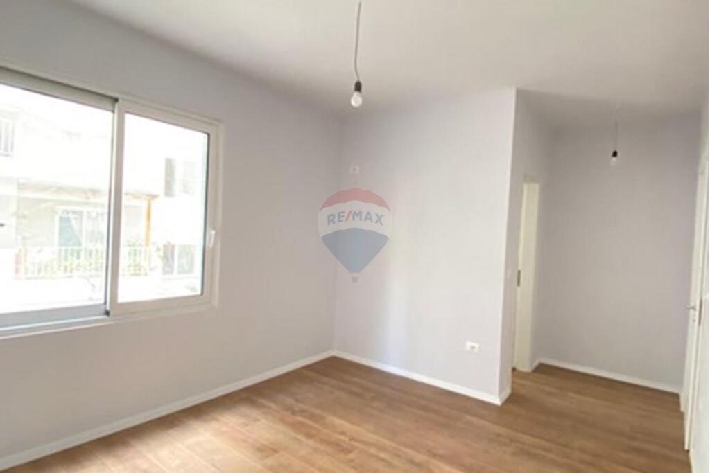 IN VENDITA, APPARTAMENTO 2+1+2, FRESKU, TIRANA