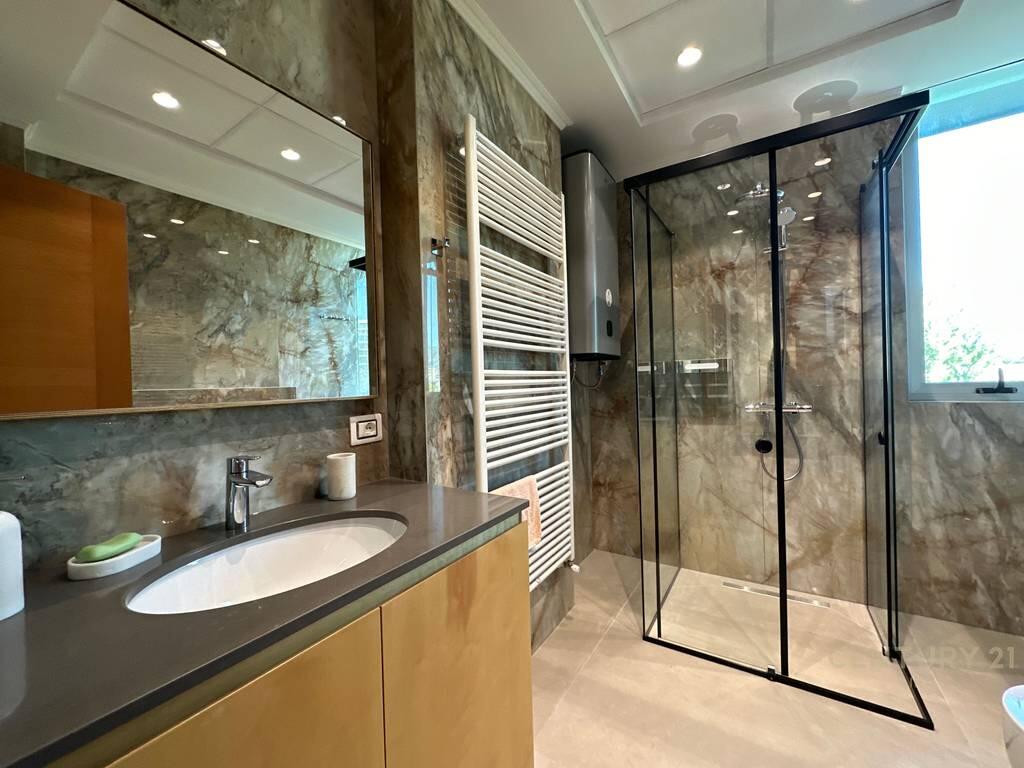 Luxury Apartment 3+1+2 with Parking Space for Rent at ETC Gallery