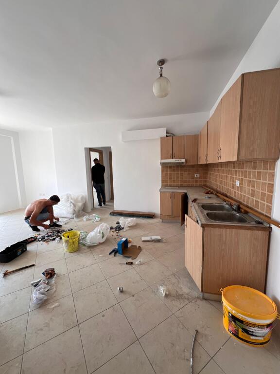 🏡Shitet Apartament 2+1+2Tualete+2Ballkone | 📍Astir - tek Bohemi i Madh