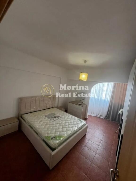 Affitto, Appartamento 2+1, Comune di Parigi, 650 Euro/Mese