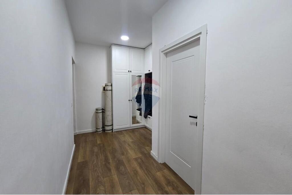 Apartament 2+1 per shitje ne Porcelan !