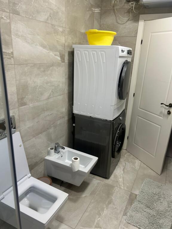Affittasi appartamento 2+1+2 Via Peti Lago Asciutto