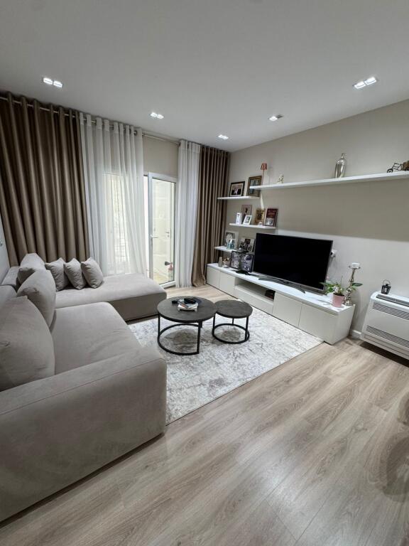 In affitto 2+2 arredato Bon Bosko 1° piano villa 799 eu