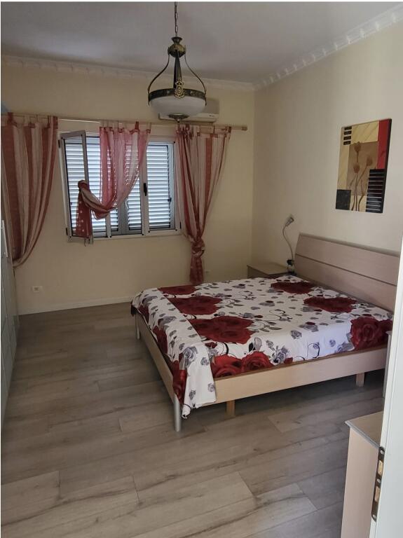 2+1, arredato, ingresso privato, myslym shyri, prezzo 650 euro