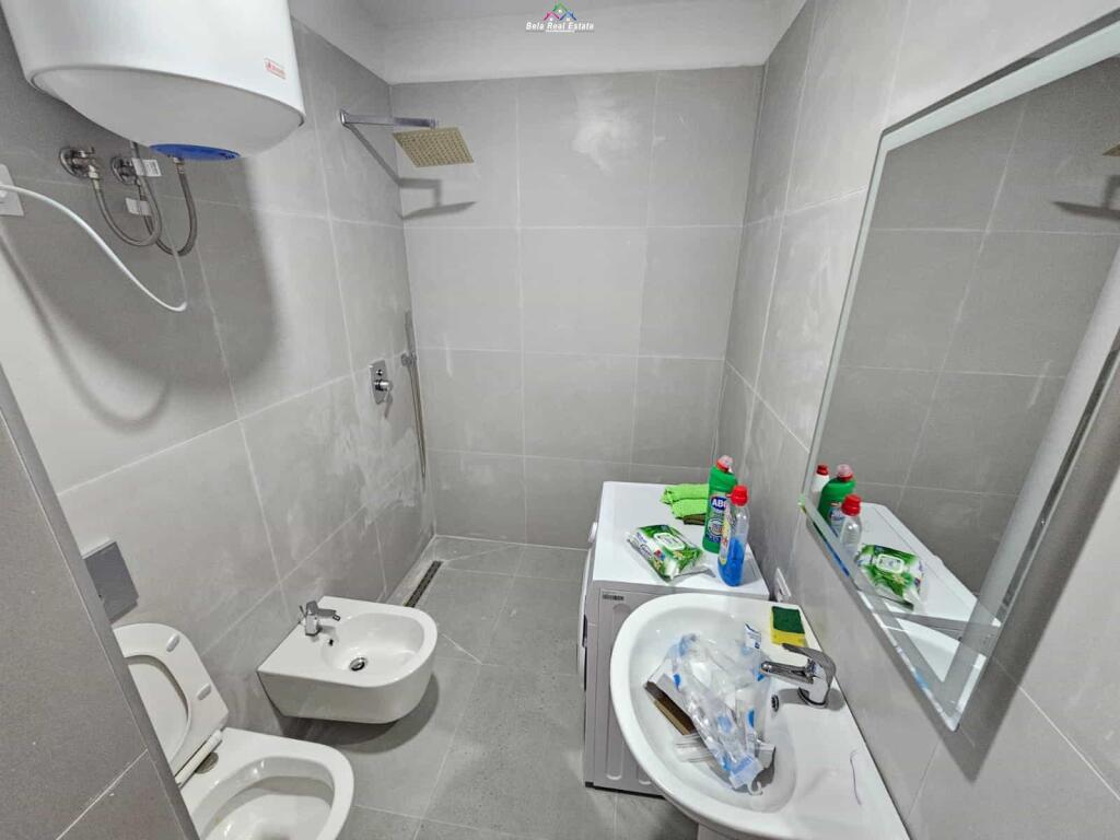 Appartamento in Affitto 2+1+posto auto ad Astir (ID B2201477) Tirana.