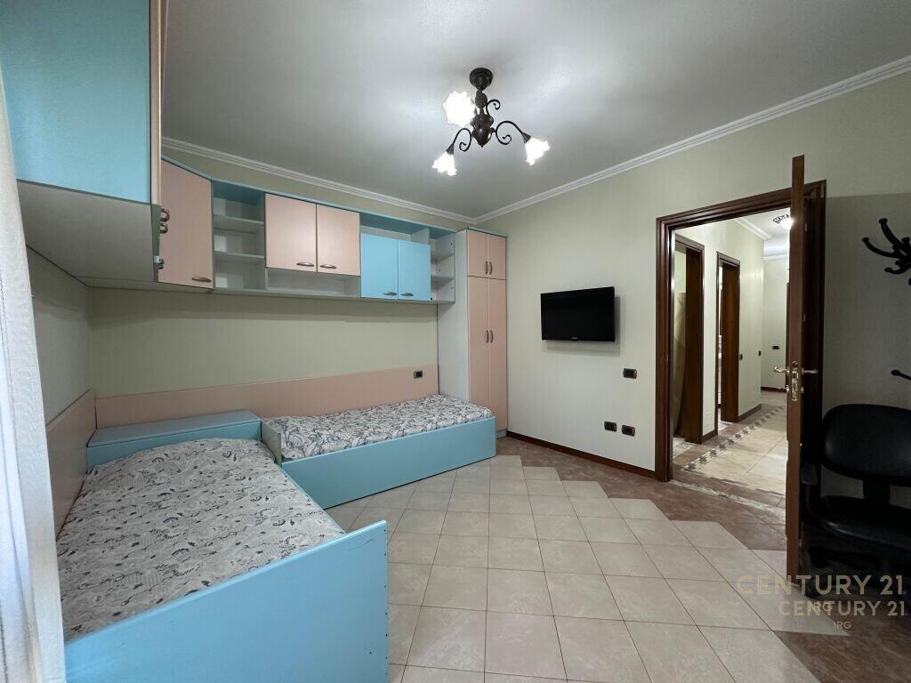 Jepet me qira apartament unik 3+1+2+1, Lavanteri – Bulevardi “Zogu i Parë”