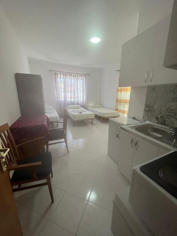 MONOLOCALI 330 EURO.VILLE AMERICANE.CITTÀ STUDENTI