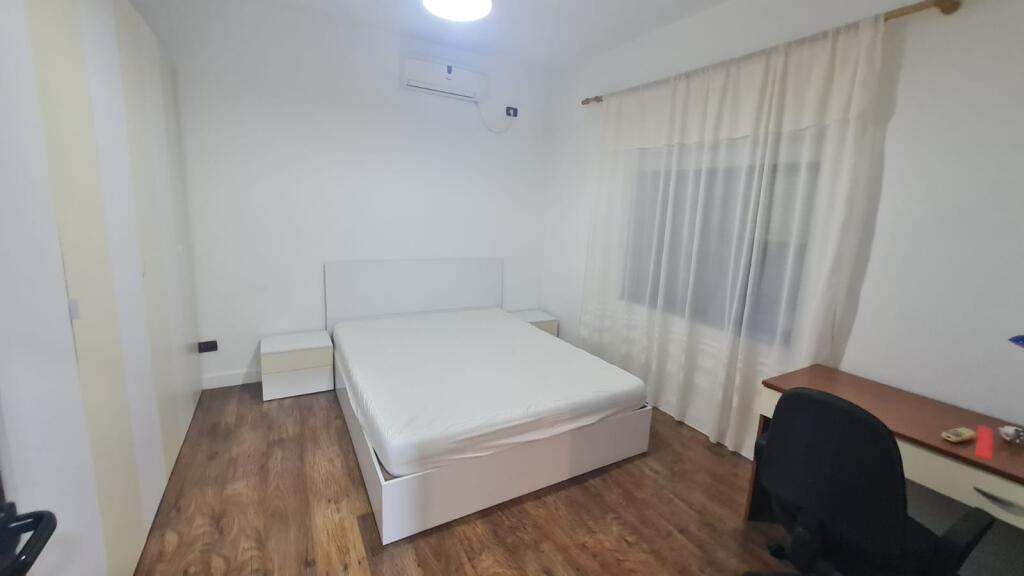 For rent 2+1, 2nd floor in a private villa, near police station 3, Mine Peza street.