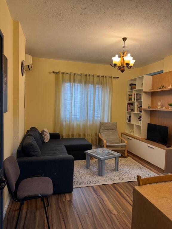 Studio apartment for sale 87,000 euros Ndre MJeda Street