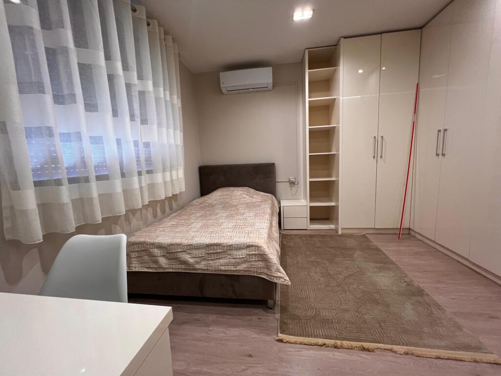 Apartment 2+1 for rent near the prestigious complex near the Train station