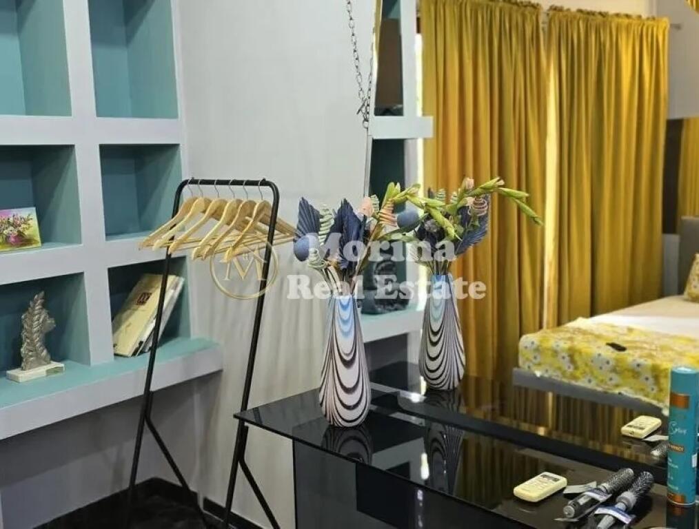 Qera Garsionere,  Rruga e Dibres, 650 Euro/muaj