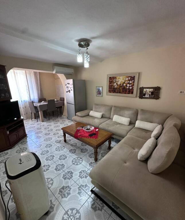 SHITET APARTAMENT 2+1- XHAMLLIK