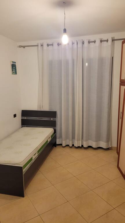 2+1+2/Qera📍Astir prane Vila l 📌450€