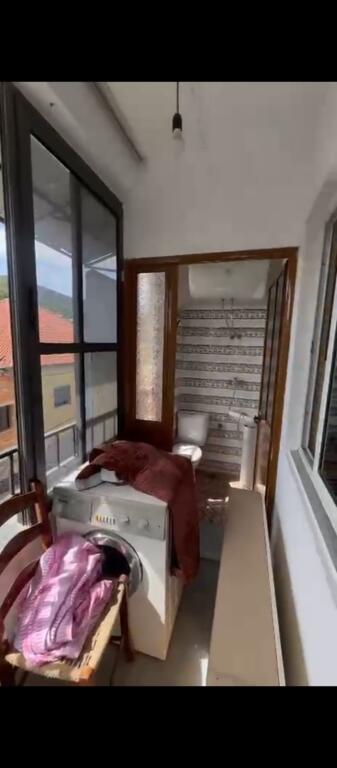 STUDIO APARTMENT 22000 LEKE. NEAR THE TURKISH COLLEGE