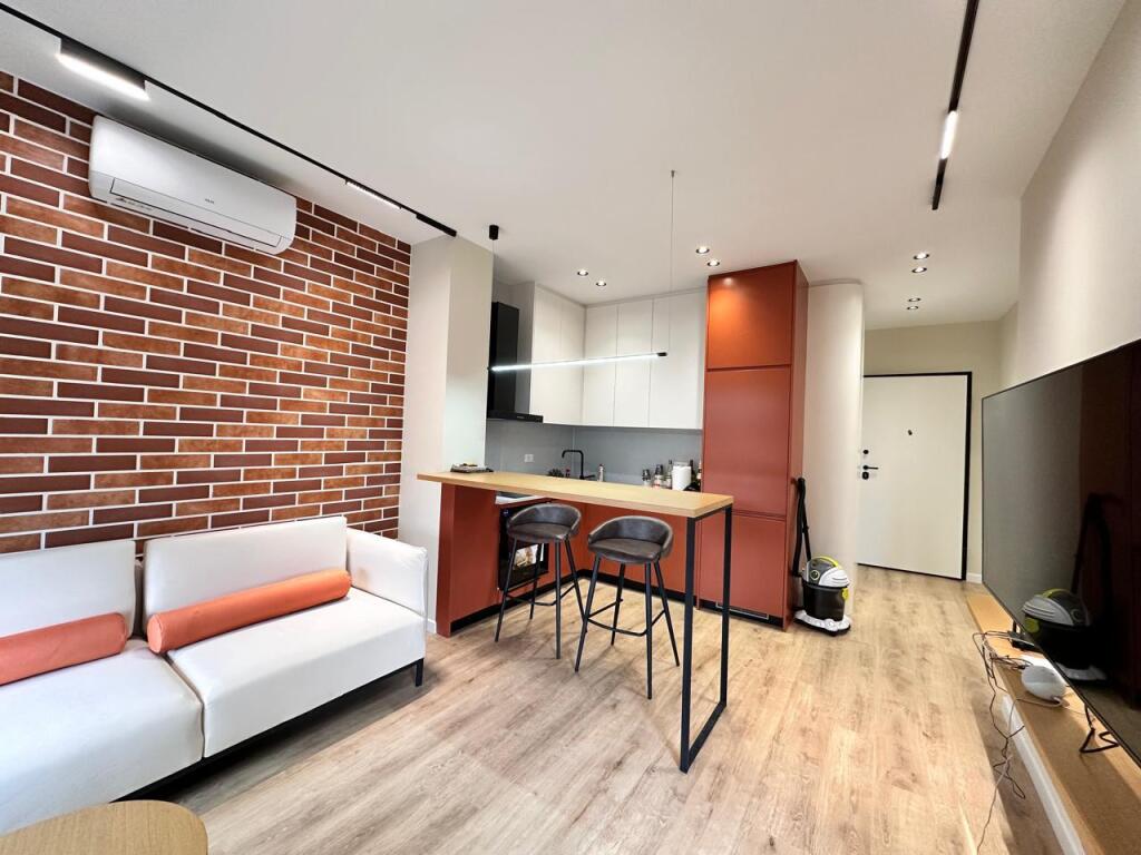 Apartament 1+1 per qira Bulevardi i Ri