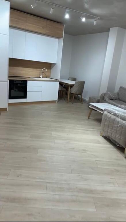 Appartamento in affitto 1+1 ad Astir