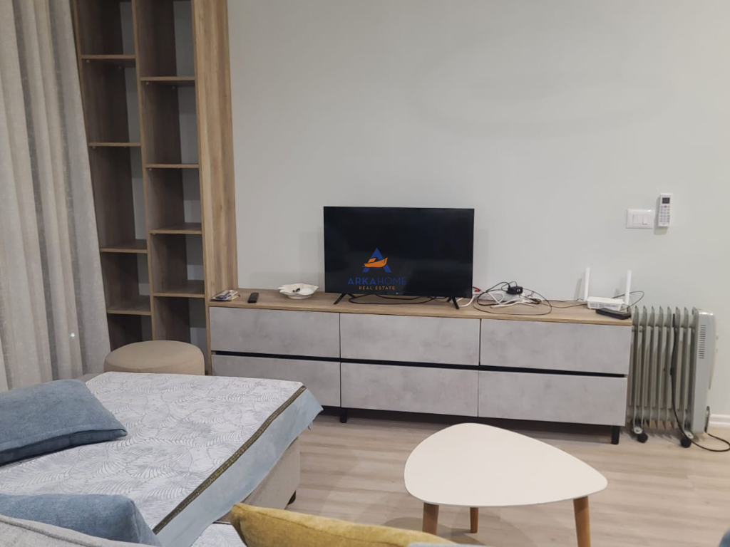 APARTMENT FOR RENT 1+1+BALCONY "SELVIA, RIZA CEROVA STREET" 750 EURO (PARKING INCLUDED).
