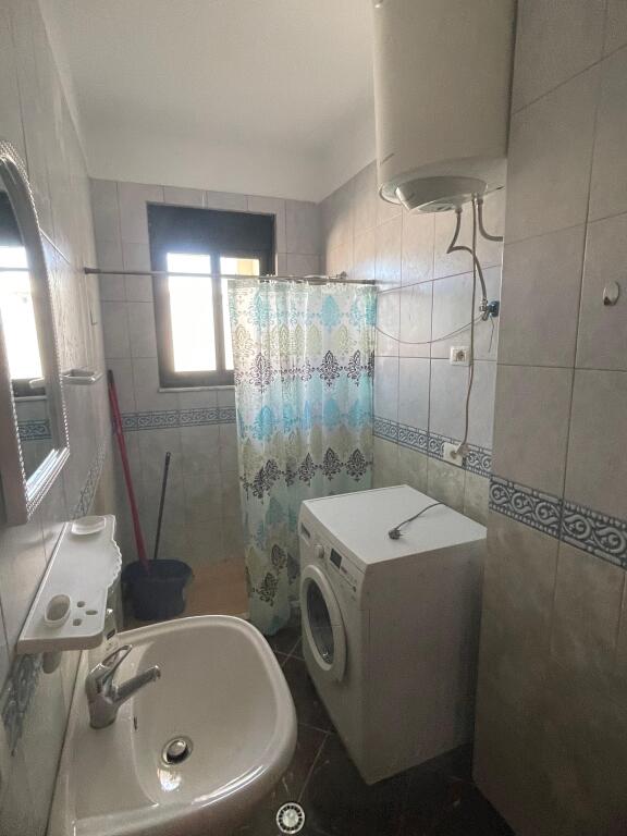 🏡 Apartament me qira – Rrota e Kuqe, Durrës