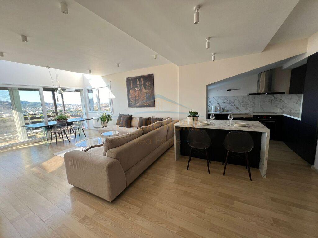 Vendesi in vendita appartamento 2+1+2 LongHill Residence Teg