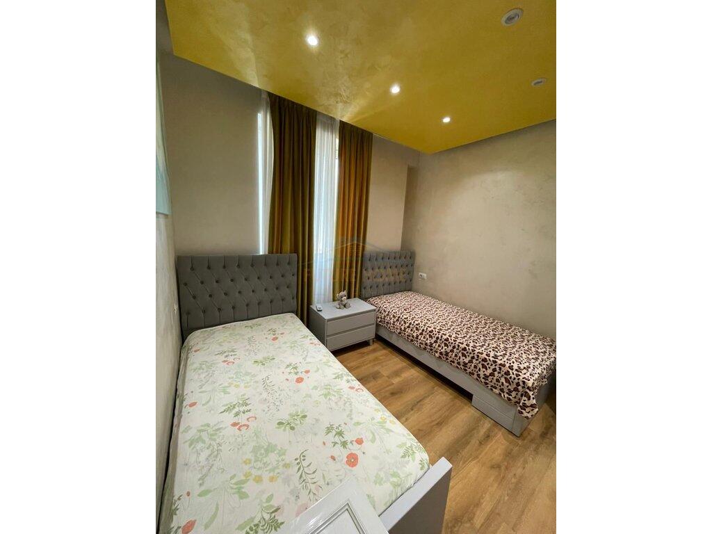 Vendesi appartamento 2+1 Garden Residence Turdiu Fusha e Aviacionit