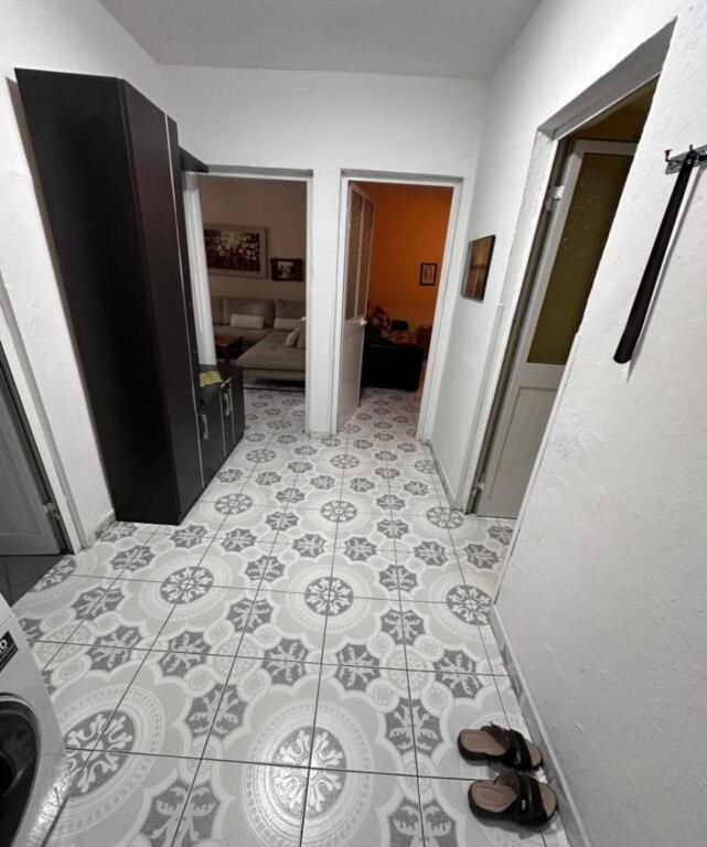 SHITET APARTAMENT 2+1- XHAMLLIK