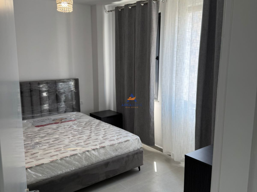 AFFITTASI APPARTAMENTO 1+1+BALCONE "VIA TEODOR KEKO, NUOVA ANELLO" 500 EURO.